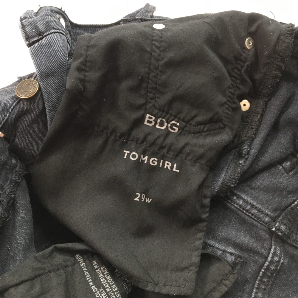 Urban Outfitters BDG Black Tomgirl Denim Shorts - Picture 5 of 6